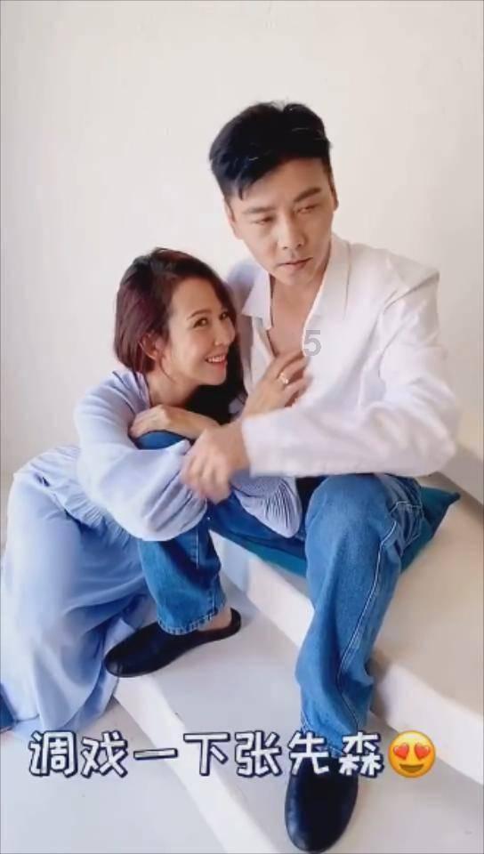 时尚男孩救援