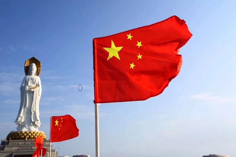 逃离快乐小镇