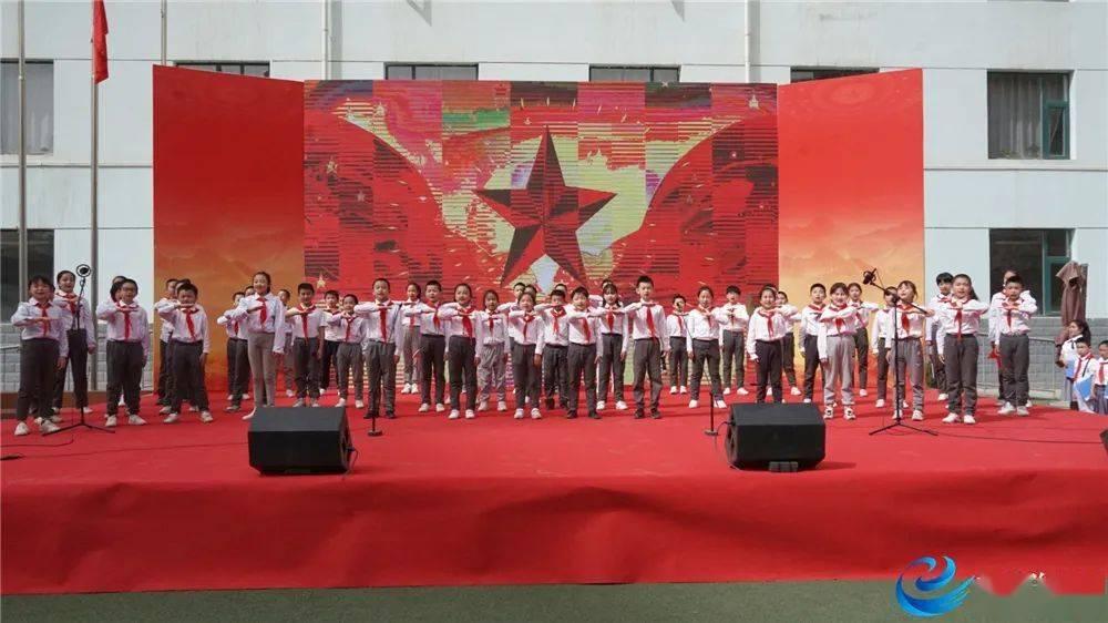 韩国女团少女时代将于8月8日带着第七张专辑回归，她们的实力如何？游戏画面
