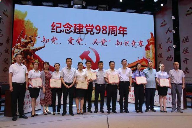 帕金森病患者的福音:瑜伽如何缓解情绪与精神压力?
